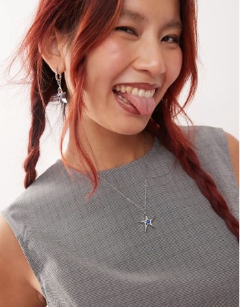 lissie star necklace with blue cubic zirconia stone in platinum plated