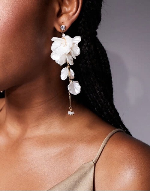 chicfloral long floral pearl earrings