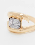 ring with wrap around crystal detail in gold tone
