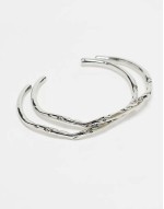 pack of 2 cuff bracelets with molten texture in silver tone